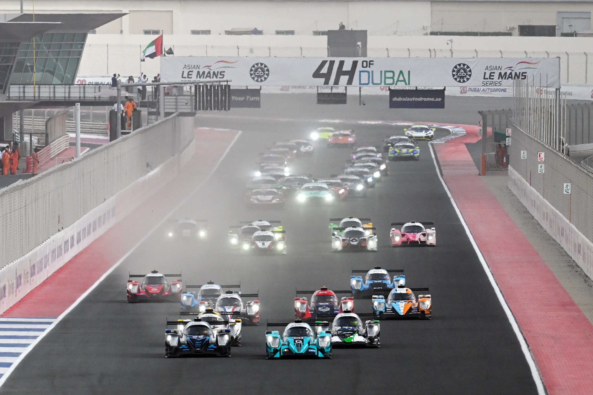 Asian Le Mans Series 4 Hours of Dubai - Race 1 Start