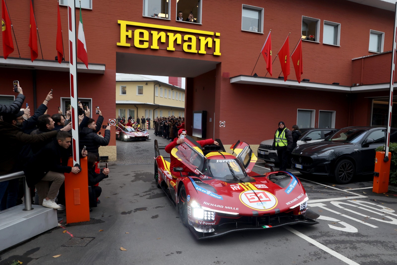 PHOTO-2025-12-18-16-32-03 2