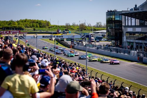 DTM – Tutti all’inseguimento di Thiim ad Oschersleben